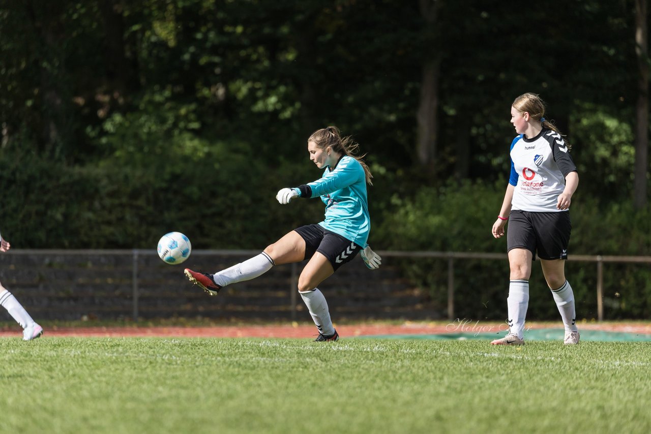 Bild 289 - wBJ VfL Pinneberg - Germania Schnelsen : Ergebnis: 15:1